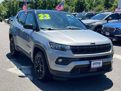 Used 2023 Jeep Compass Latitude w/ Convenience Group
