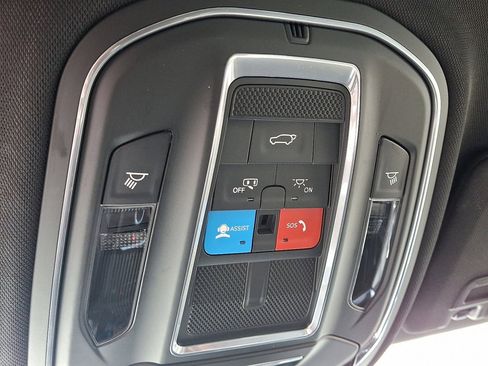 Certified 2022 Jeep Grand Cherokee Altitude image 32