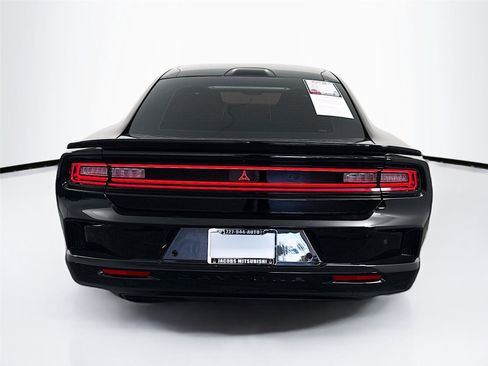 Used 2024 Dodge Charger Scat Pack w/ Plus Group image 27