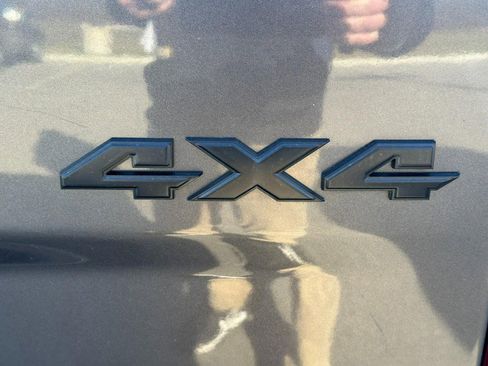 Used 2018 RAM 1500 Sport w/ Comfort Group image 10