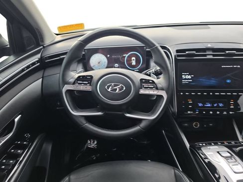 Certified 2023 Hyundai Tucson Limited AWD/4WD image 15