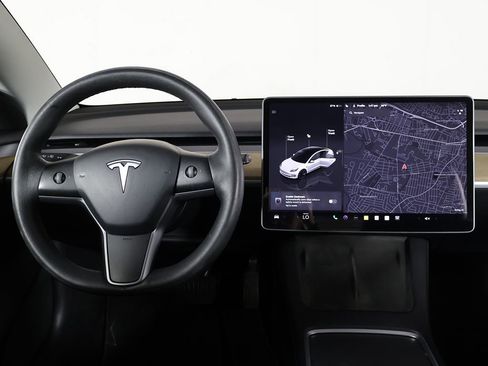 Used 2022 Tesla Model 3 Long Range AWD/4WD image 38