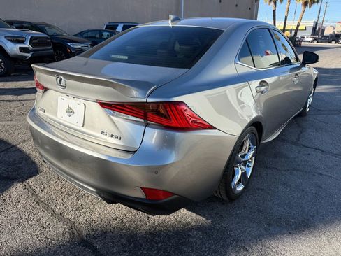 Used 2019 Lexus IS 350 F Sport image 4