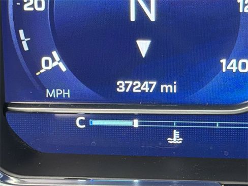 Used 2022 Chevrolet Silverado 1500 LT image 27