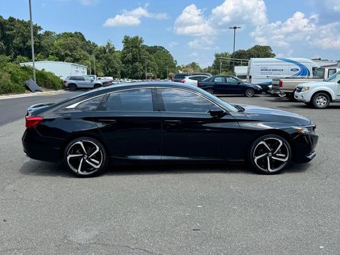 Used 2021 Honda Accord Sport image 3