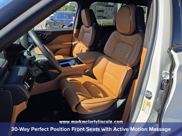 New 2027 Lincoln Aviator Black Label w/ Black Label Special Edition AWD/4WD image 8