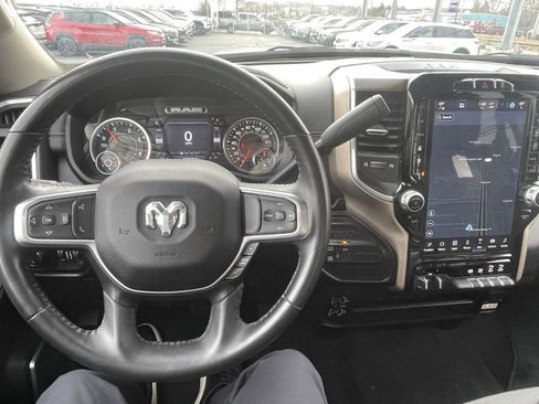 Used 2024 RAM 2500 Laramie image 12