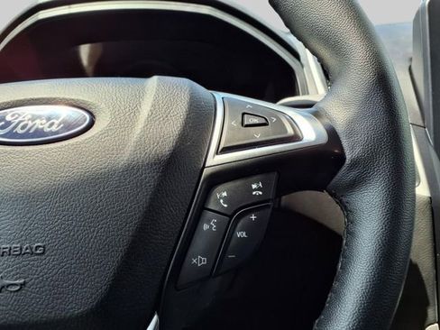 Used 2024 Ford Edge SEL AWD/4WD image 18