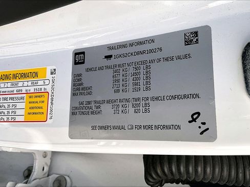 Used 2022 GMC Yukon AT4 image 34