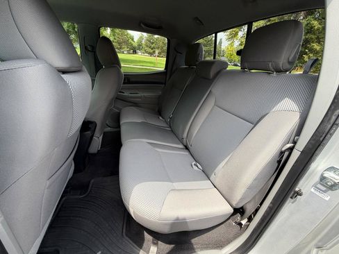 Used 2013 Toyota Tacoma 4x4 Double Cab w/ TRD Off-Road Pkg image 14