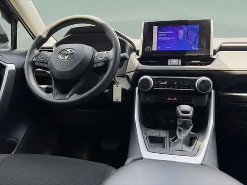 Used 2023 Toyota RAV4 LE FWD image 11