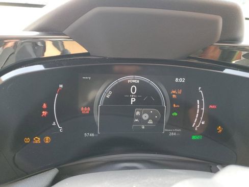 Used 2025 Lexus NX 350h AWD w/ Luxury Package image 8