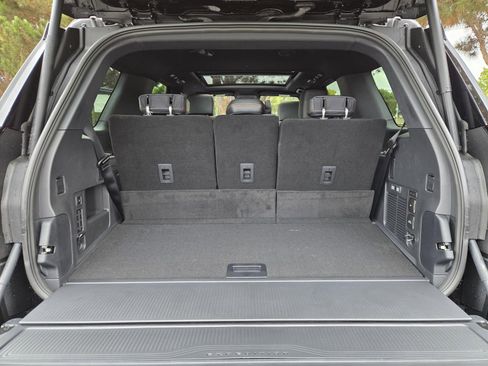 New 2025 Ford Expedition Tremor image 27