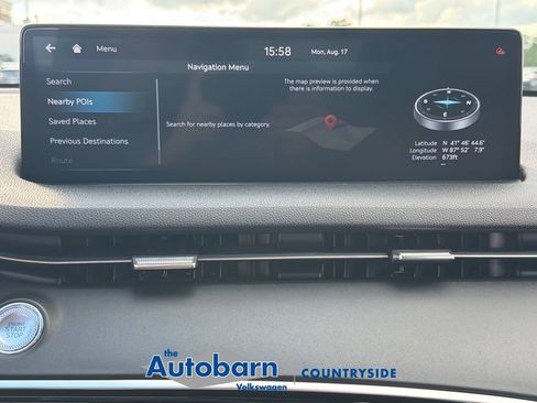 Used 2025 Genesis GV70 2.5T AWD/4WD image 16