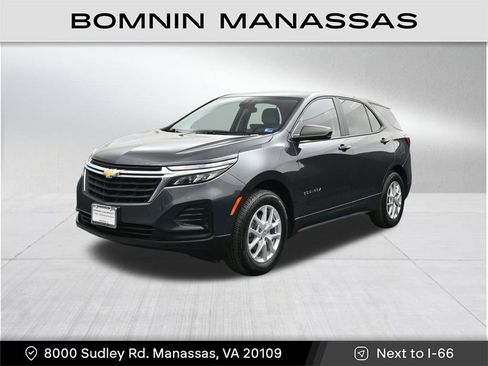 Used 2022 Chevrolet Equinox LS w/ LS Convenience Package image 1