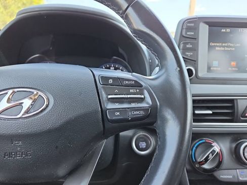 Used 2021 Hyundai Kona SEL FWD image 16
