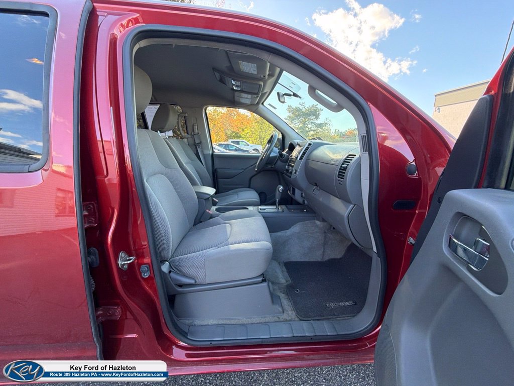 Used 2018 Nissan Frontier SV AWD/4WD image 18