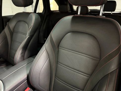 Used 2019 Mercedes-Benz GLC 43 AMG 4MATIC image 22