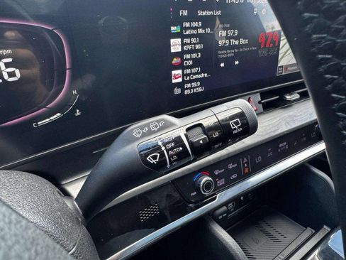 Used 2023 Kia Sportage X-Line w/ X-Line Premium Package image 24