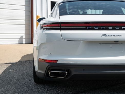 New 2025 Porsche Panamera image 15