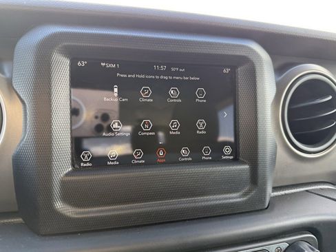 Used 2021 Jeep Wrangler Sport S image 9