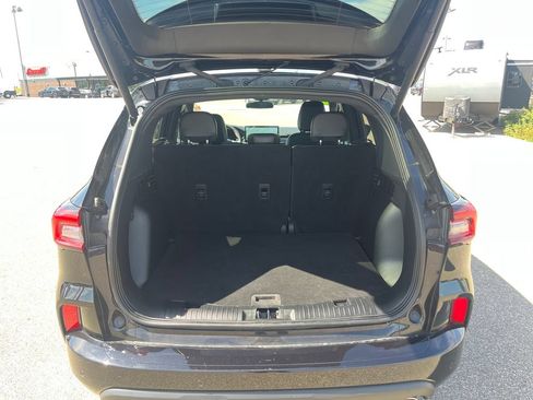 Used 2024 Ford Escape ST-Line w/ Tech Pack #1 AWD/4WD image 30