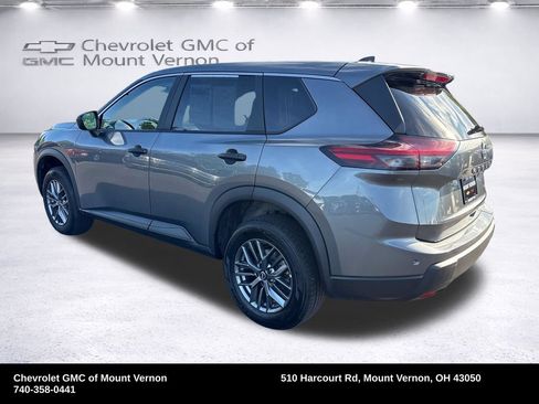 Used 2024 Nissan Rogue S AWD/4WD image 3
