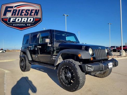 Used 2013 Jeep Wrangler Unlimited Sport AWD/4WD image 3