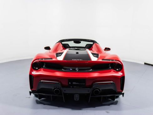 Certified 2020 Ferrari 488 Pista Spider image 7