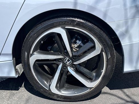 Used 2022 Honda Accord Sport image 9