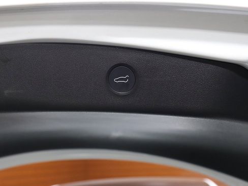 Used 2022 Tesla Model 3 Long Range image 14