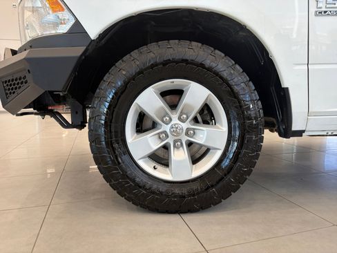 Used 2022 RAM 1500 Classic SLT w/ Electronics Group AWD/4WD image 11