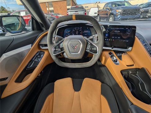 Used 2020 Chevrolet Corvette Stingray Premium Cpe w/ 3LT Preferred Equipment Group image 14