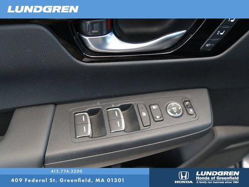 Used 2025 Honda CR-V Sport Touring image 16