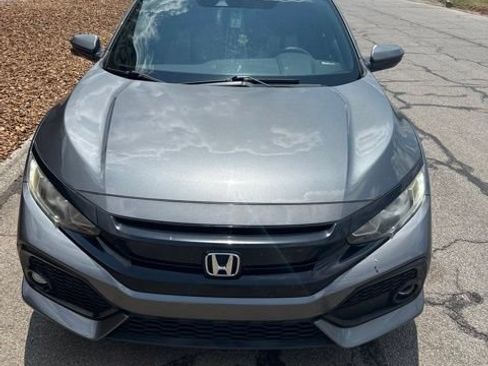 Used 2019 Honda Civic EX image 7