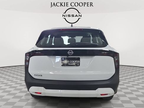 New 2027 Nissan Kicks S FWD image 6