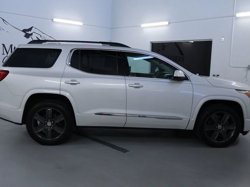 Used 2019 GMC Acadia Denali w/ Technology Package image 8