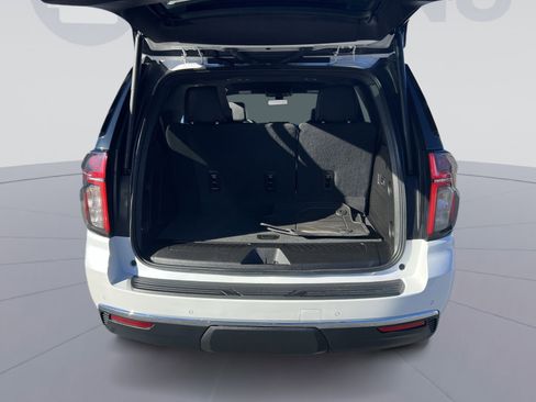 Used 2022 Chevrolet Tahoe LT w/ Luxury Package image 25