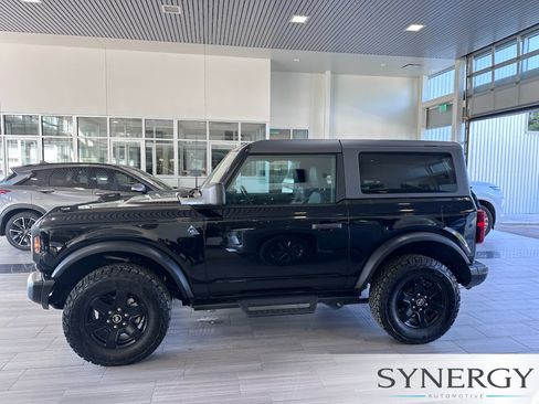 Used 2024 Ford Bronco Black Diamond AWD/4WD image 9
