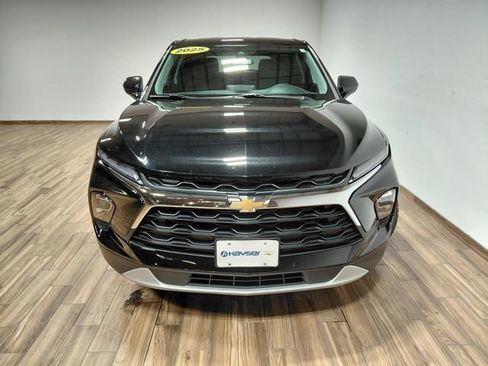 Used 2025 Chevrolet Blazer LT AWD/4WD image 26