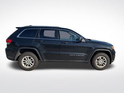 Used 2020 Jeep Grand Cherokee Laredo image 8