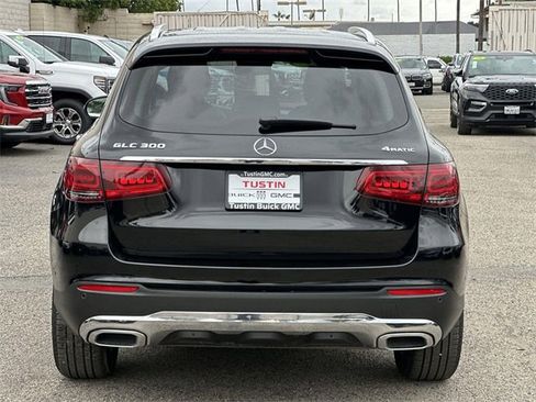 Used 2022 Mercedes-Benz GLC 300 4MATIC image 5