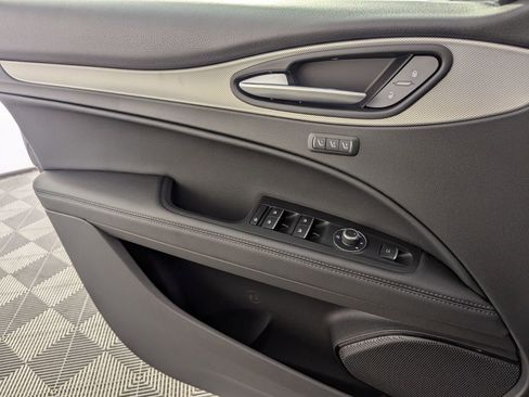 New 2025 Alfa Romeo Stelvio Sprint w/ Convenience Package image 25