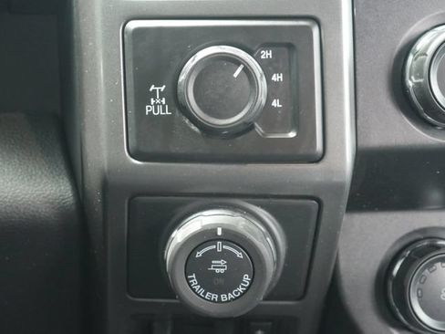 Used 2020 Ford F150 XLT w/ Equipment Group 302A Luxury AWD/4WD image 20