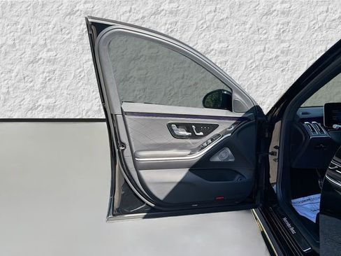 Used 2023 Mercedes-Benz S 580 4MATIC Sedan image 21