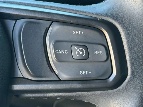 Used 2023 Jeep Wrangler Unlimited Sport AWD/4WD image 21
