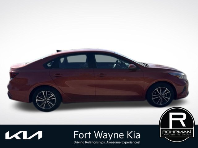Certified 2024 Kia Forte LXS w/ LXS Technology Package FWD image 8