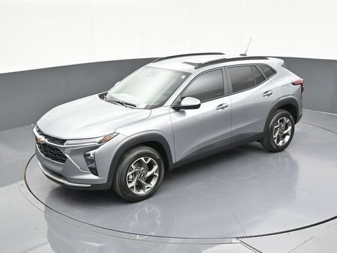 New 2026 Chevrolet Trax LT w/ Driver Confidence Package FWD image 58