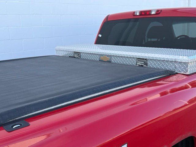 Used 2011 Chevrolet Silverado 2500 LT w/ Interior Plus Package AWD/4WD image 11