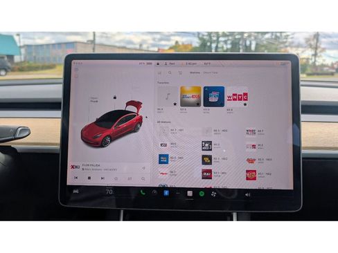 Used 2018 Tesla Model 3 Long Range image 24